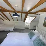 Vakantiehuis Sea View V-dubz, *