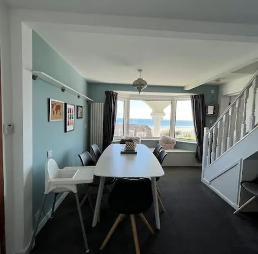 Tatil Evi Sea View V-dubz, *