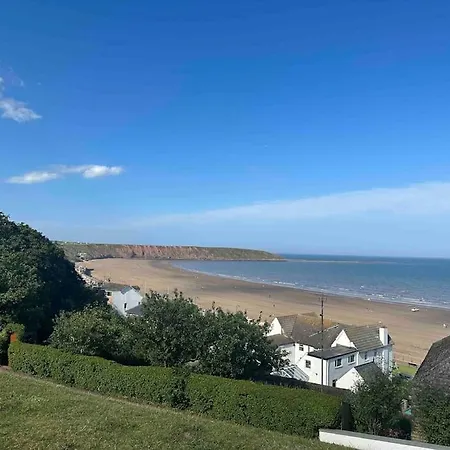 펜션 Sea View V-dubz,