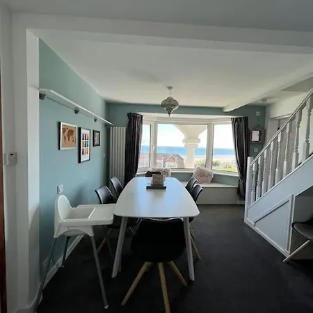 Tatil Evi Sea View V-dubz, *